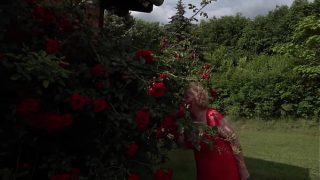 82 years old grandma public outdoor fucked